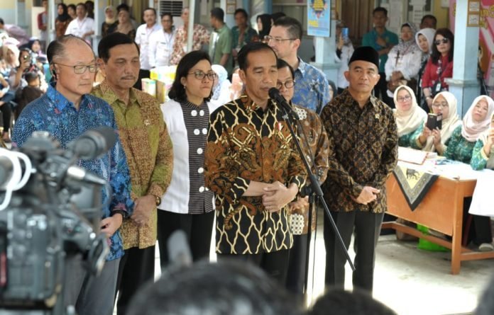 bang-dunia-slide-696x445